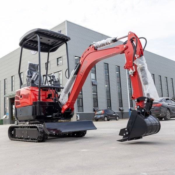 New 4,000 lb TYPHON Lux Mini Excavator Rubber Track with Kubota Diesel Engine USA - Image 4