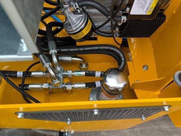 TYPHON FURY 1.5 Ton Vibratory Compactor Asphalt Roller USA - Image 8