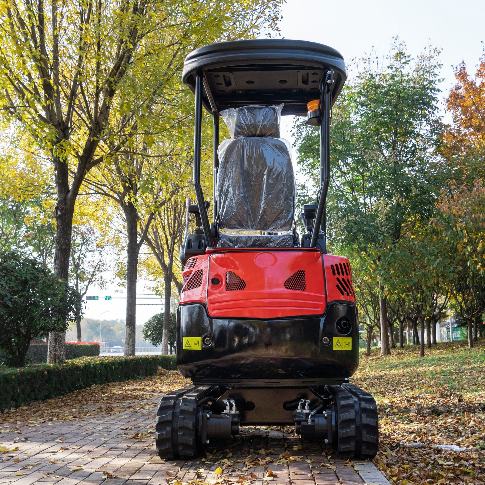 Top Compact & Mini Excavator Diggers- TYPHON Machinery New 4,000 lb TYPHON Lux Mini Excavator Rubber Track with Kubota Diesel Engine USA - Image 13