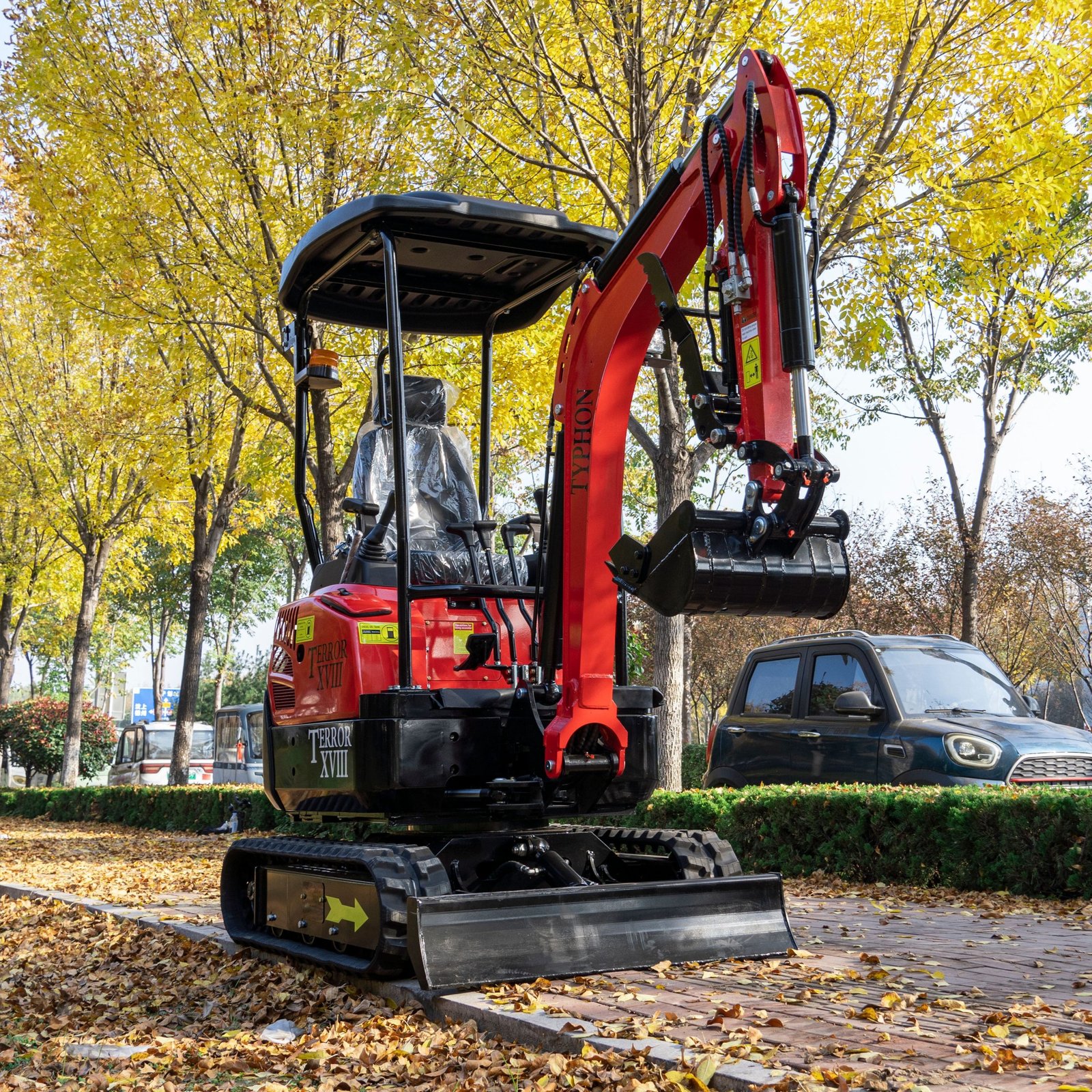 Top Compact & Mini Excavator Diggers- TYPHON Machinery New 4,000 lb TYPHON Lux Mini Excavator Rubber Track with Kubota Diesel Engine USA - Image 10