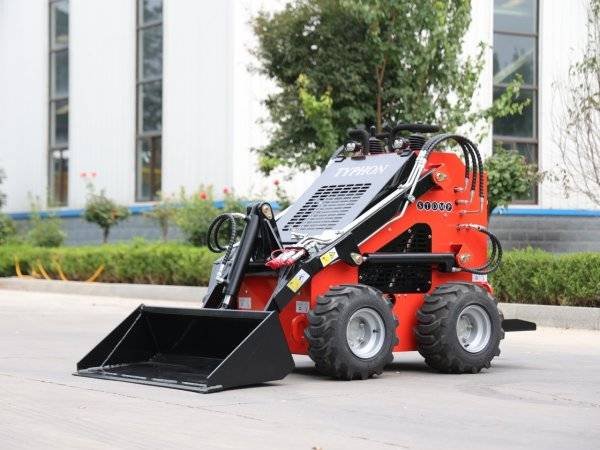 Brand New TYPHON STOMP 1800lbs Mini Skid Steer Loader 23HP Wheel Gas EPA B & S Engine USA - Image 3