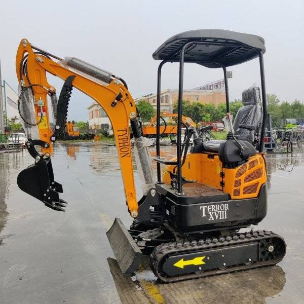TYPHON TERROR XVIII Mini Excavator – 4000lbs EPA Certified USA KUBOTA D902 engine - Image 2
