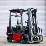 TYPHON VIGOR 1.5 Electric Forklift