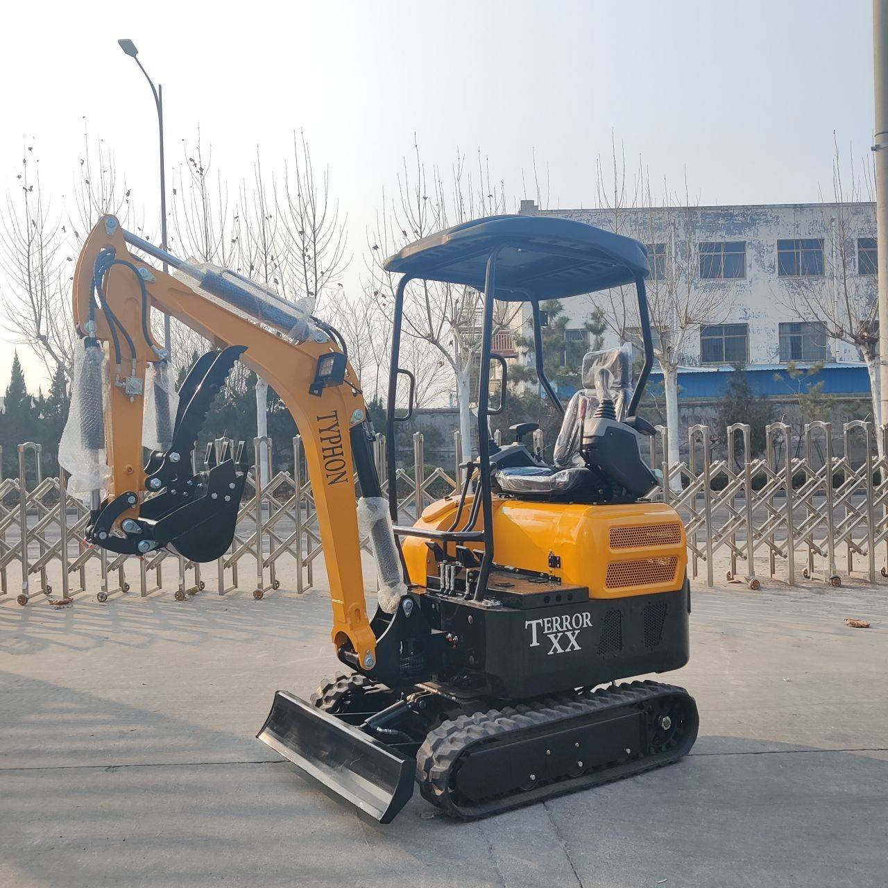 TYPHON TERROR XX Mini Excavator