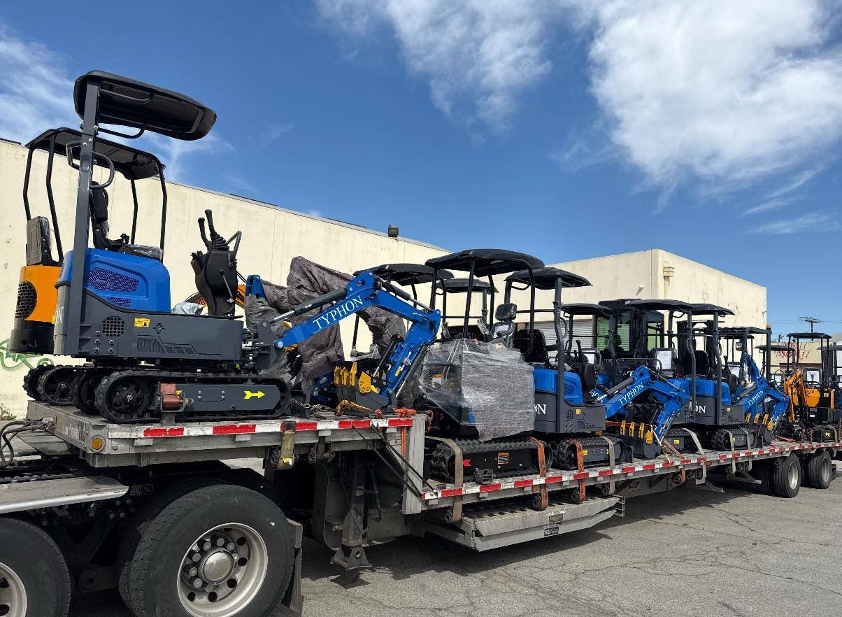 Top Compact & Mini Excavator Diggers- TYPHON Machinery