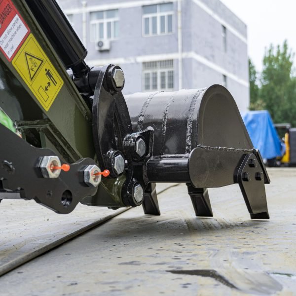 TYPHON TERROR XIII PRO STORM Mini Excavator – 1.3 Ton Trench Digger with Canopy, Hydraulic Thumb Clip, 22.1hp Honda Engine USA - Image 17